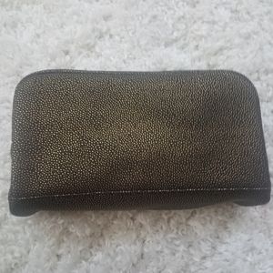 BareMinerals Makeup Statement Bag‎ – Elegant & Travel-Friendly Cosmetic Pouch